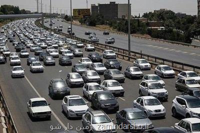 ترافیك سنگین در جاده چالوس و آزادراه قزوین-كرج-تهران