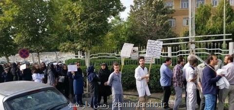 تشریح دلایل پرداخت نشدن حقوق كاركنان بیمارستان امام خمینی كرج